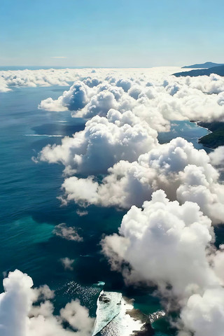 高空俯瞰云海与海洋景观 高空俯瞰云海与海洋景观