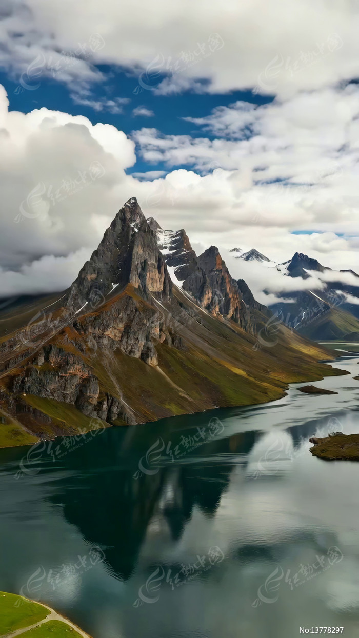 ��ɽ������Ȼ���