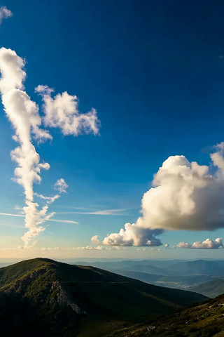 ��ɽ���������Ȼ���