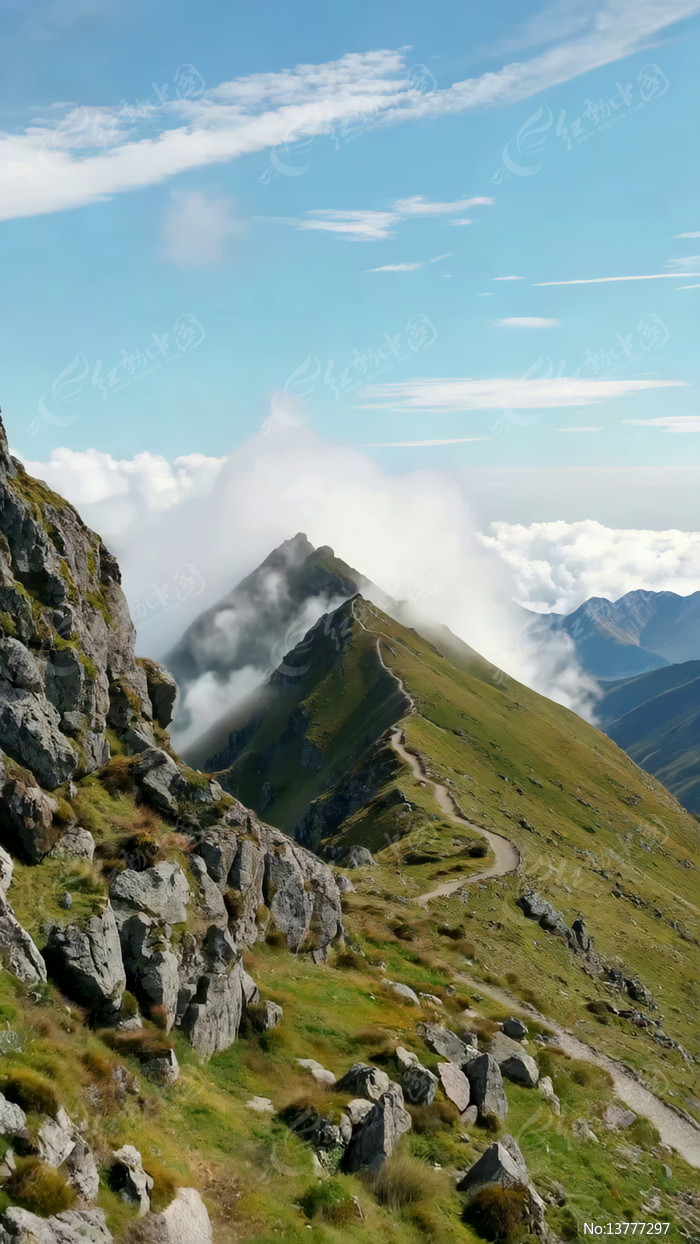 ��ɽ�ƺ����ɽ��С·�羰