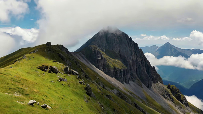 ��ɽ������Ȼ���ȫ��