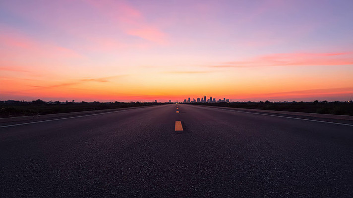 ��·�ϵ����侰ɫ