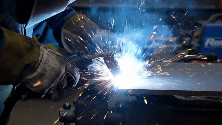 ���˳����ں�����ҵ