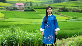 ��װŮ��վ���ڵ���֮��