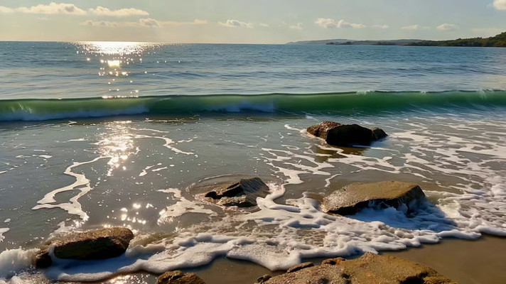 海边海浪拍打礁石场景 海边海浪拍打礁石场景