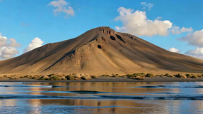 ����ɽ����Ȼ���