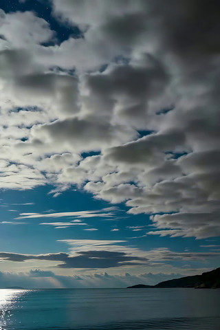 海边天空与海面风景 海边天空与海面风景