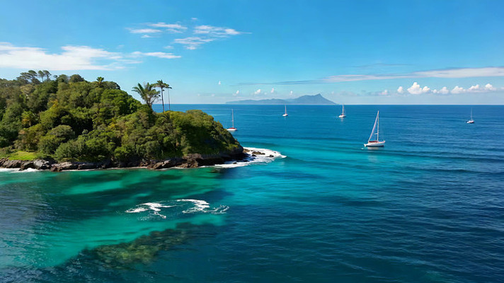 海岛海景与海上帆船 海岛海景与海上帆船