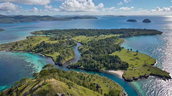 海岛自然风光鸟瞰全景 海岛自然风光鸟瞰全景