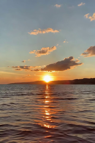 ����Ϧ����Ȼ����ز�