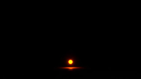 ��ҹ�з���Բ�㻭���ز�