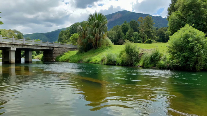 河流上的石桥与自然风光 河流上的石桥与自然风光