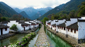 ���ɽ���ɽ����Ȼ���