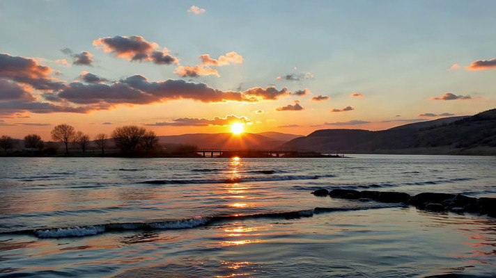 ����������Ȼ���