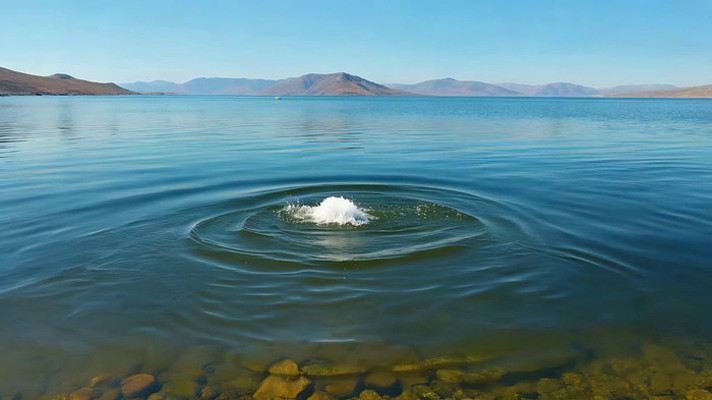 ��ˮˮ��������Ȼ����