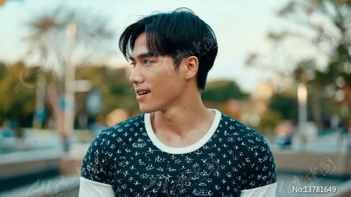 �������Ӱ������ջ���