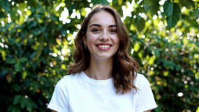 ����΢Ц������Ů��Ф��