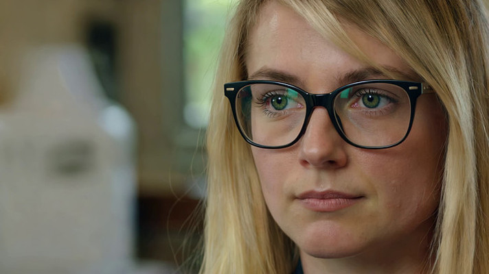 �𷢴��۾�Ů����д