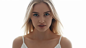 ��Ů�Ӱ�����д