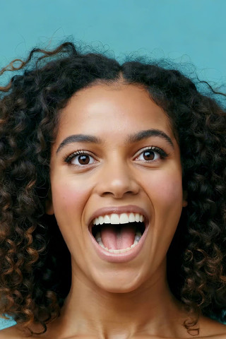 ����Ů�ӿ��Ĵ�Ц��д