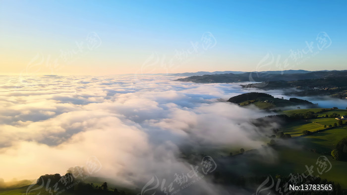 ���и���ƺ����ǵ���԰���