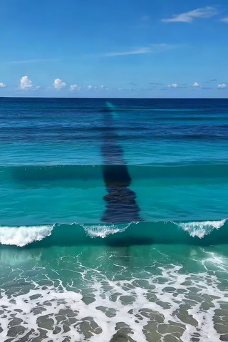 ��ɫ�󺣺���ɳ̲����