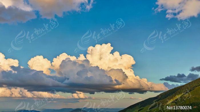 ��������µ�ɽ�ͷ羰