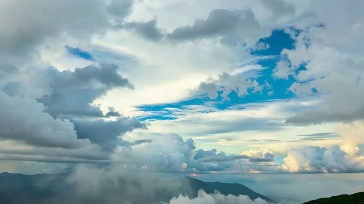 ��������µ�ɽ���羰