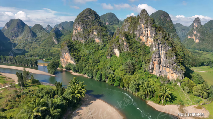 �콭ɽˮ��Ȼ��⺽��