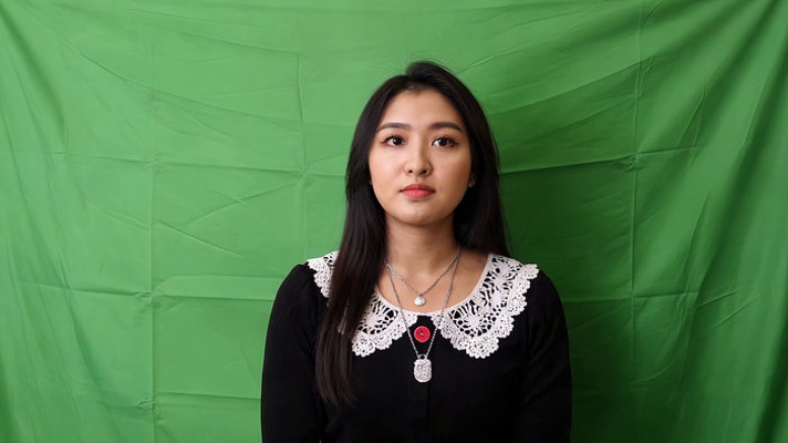 绿幕前的女性素材 绿幕前的女性素材