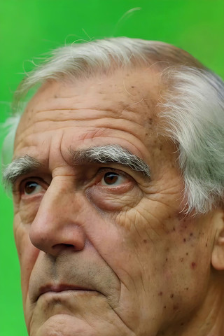 ��Ļǰ�����沿��д�ز�