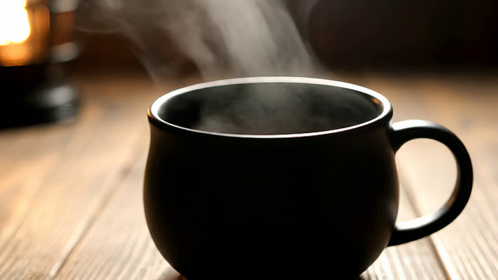 ľ�����������ڵĺ�ɫ����