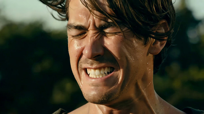 男子面部表情特写 男子面部表情特写