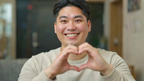 �������ڱ���΢Ц