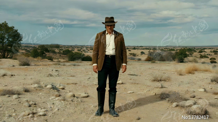 ����վ���ڻ�Į֮��