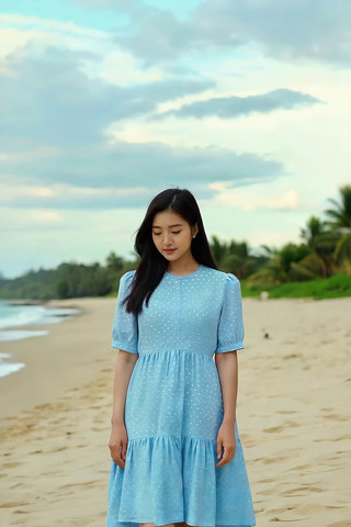 Ů����������