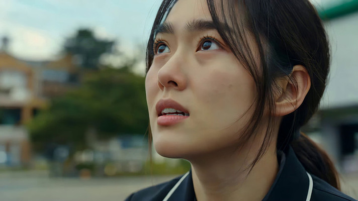 Ů��������ͷ����