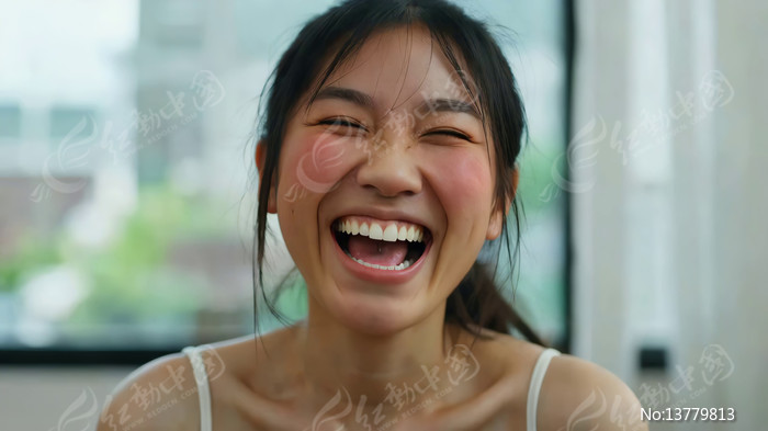 Ů��������Ц��д