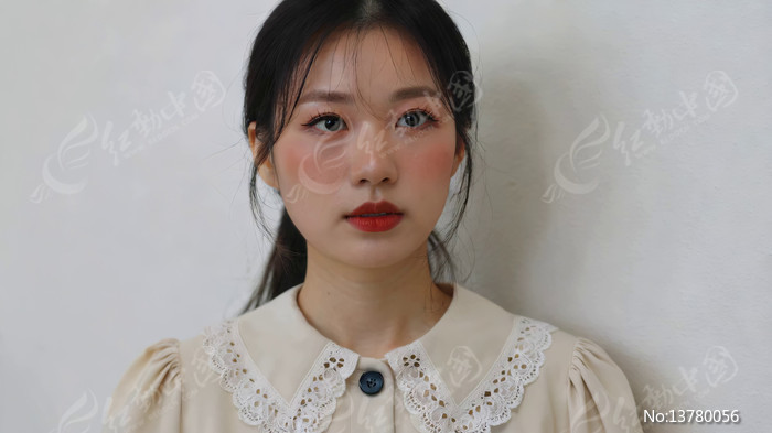 Ů�԰�����д�ز�