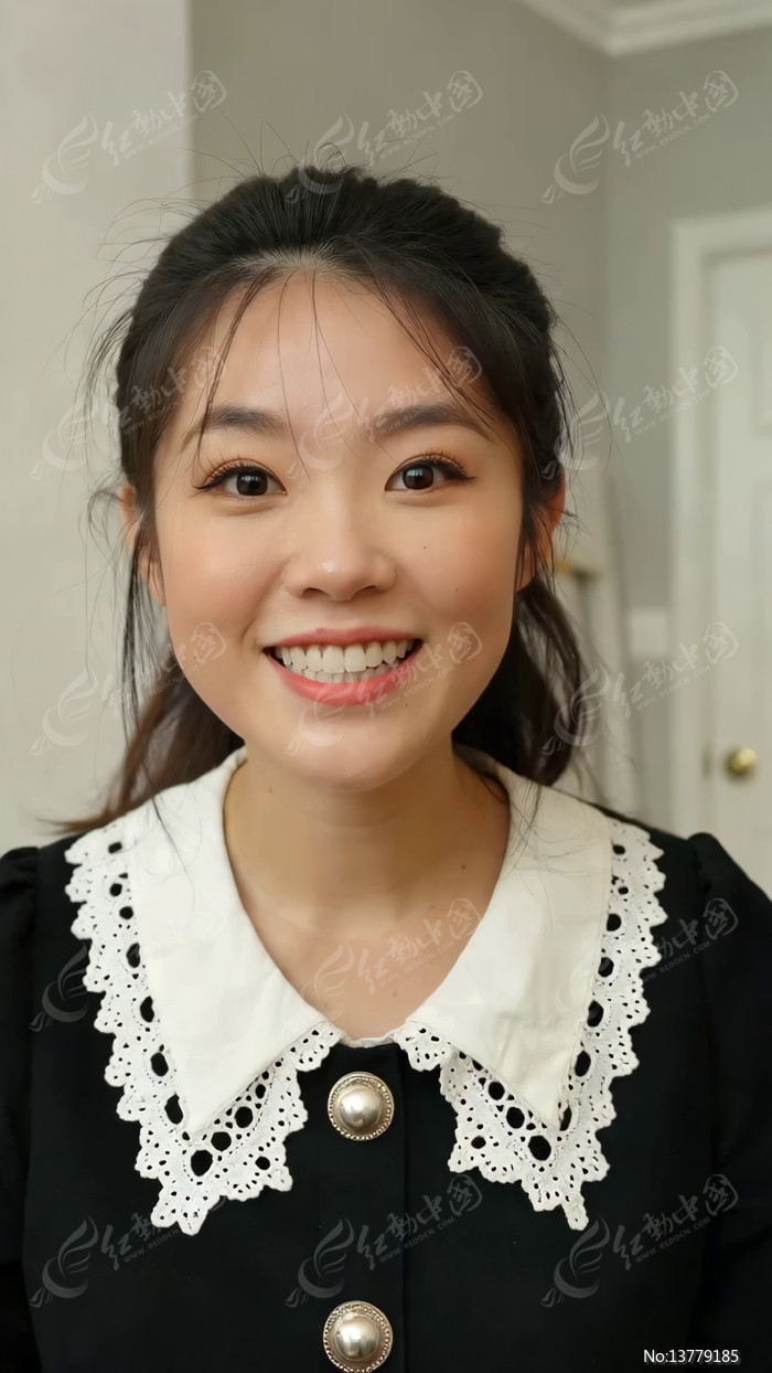 Ů�ԾӼ���д��ͷ