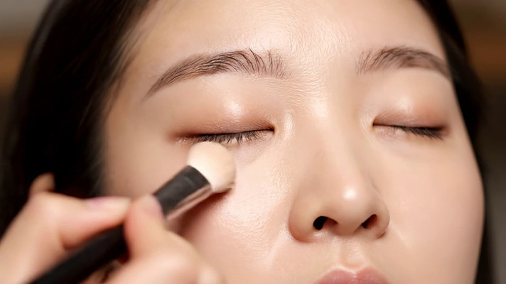 Ů��������ױ��д