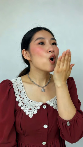 Ů��̧��չʾ��������