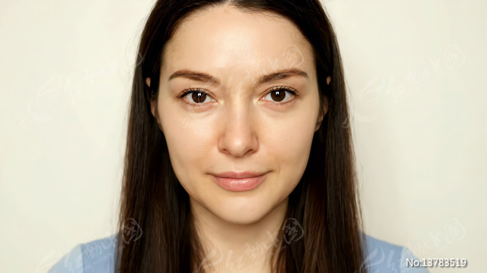 Ů������Ф��ʵ���ز�