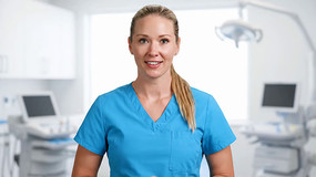 Ůҽ����ԱҽԺ�ڻ���ʾ��