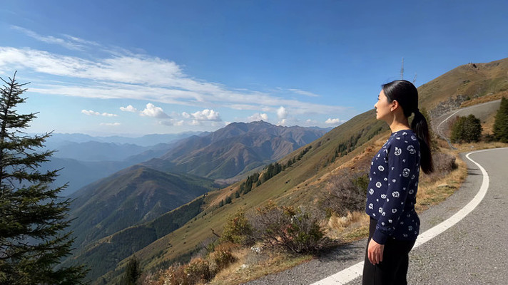 Ů��ɽ�乫·����ɽ����ɫ