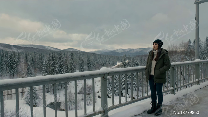 Ů��ѩ�й۾�