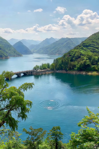 ��ɽ��ˮ��ĺ���������