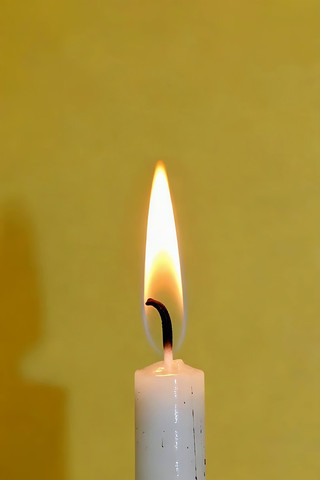 ȼ�յİ�ɫ������д�ز�