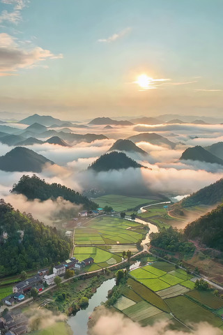 山村田野日出航拍全景 山村田野日出航拍全景