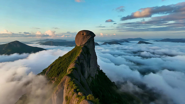 山顶云海自然风光 山顶云海自然风光